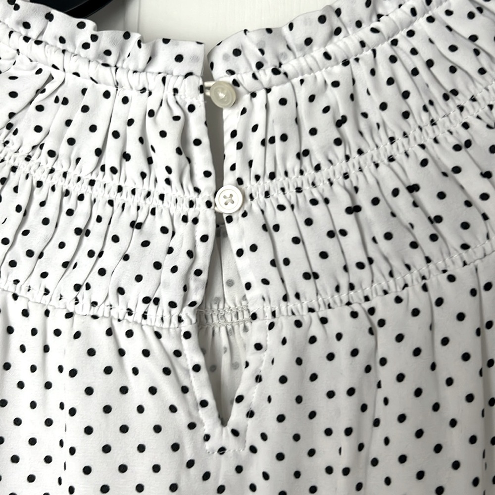 Women’s Small Loft Blouse Top.  Black and White Polka Dot. Excellent condition - Picture 3 of 11